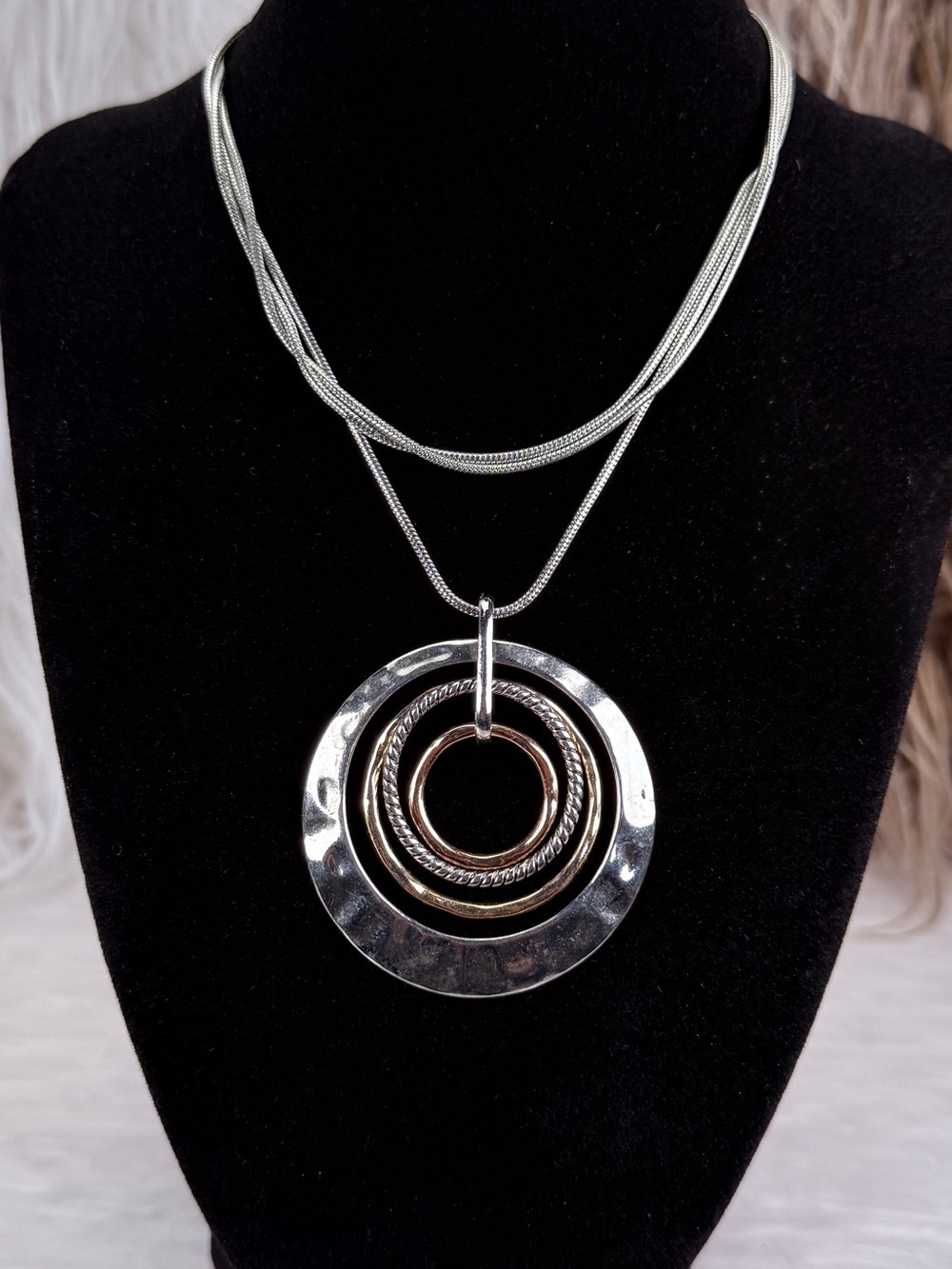 Vintage Multi Ring Pendant Necklace Silver & Gold Tone